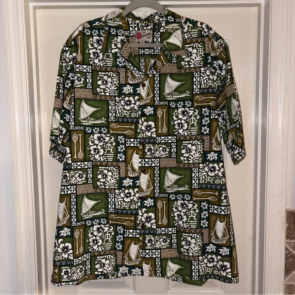 Hilo Hattie Hawaiian Aloha Shirt Button Down 100% Cotton